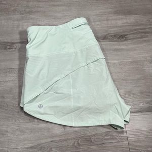 Lululemon Speed Up Short High-Rise *2.5"